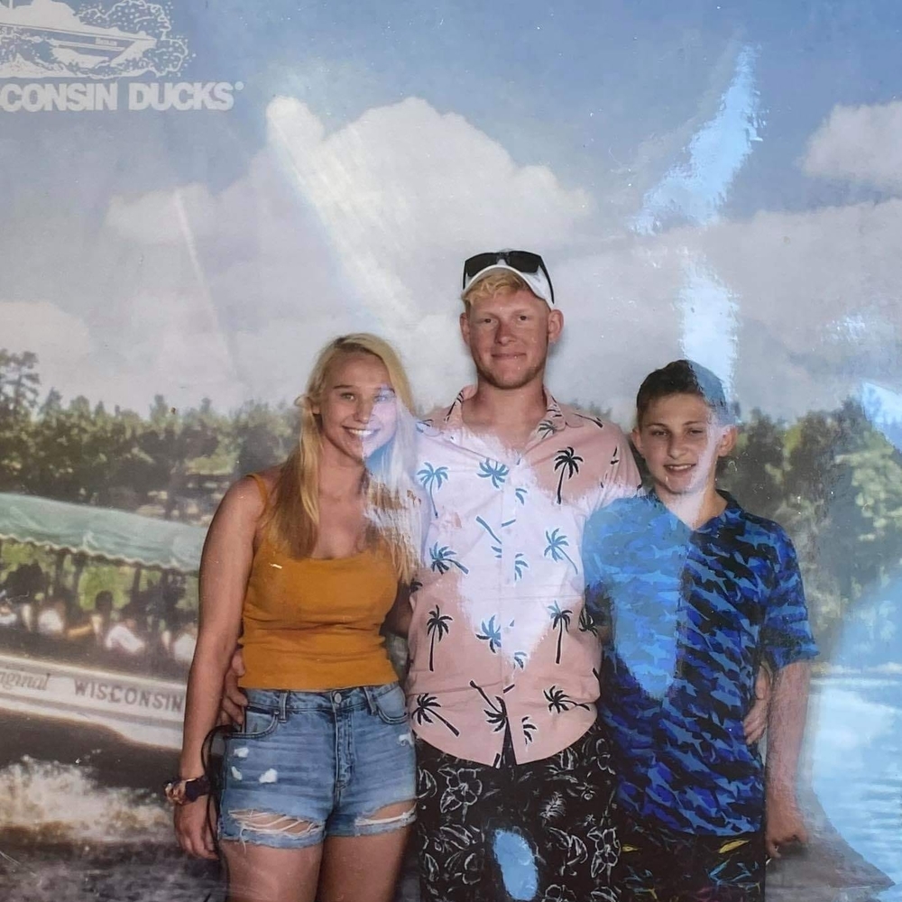 Meet your Posher, Candee